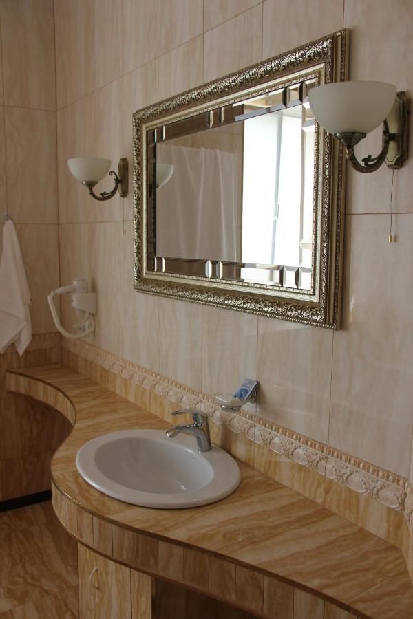 Отель MishyN-City Hotel Dobrovlyany-39