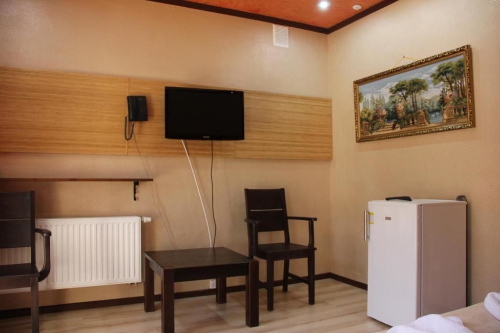 Отель MishyN-City Hotel Dobrovlyany-51