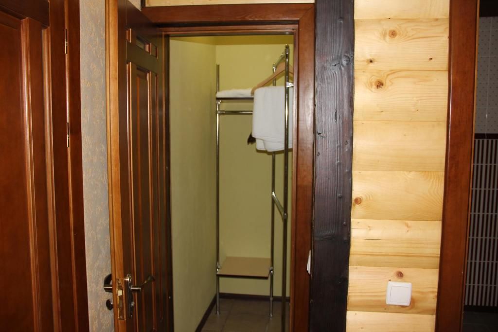 Отель MishyN-City Hotel Dobrovlyany-66